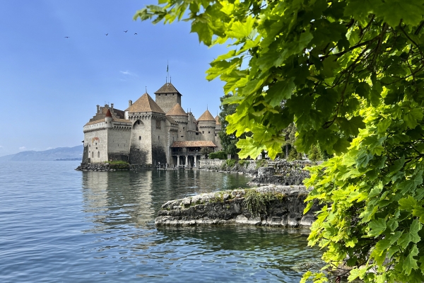 Le château de Chillon par les hauts