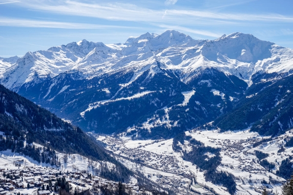 Randonnée hivernale avec vue panoramique