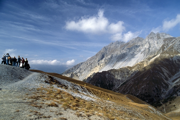 Dans la vallée des gypaètes barbus