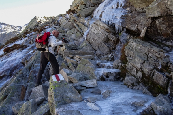 Über den Monte Moropass nach Italien