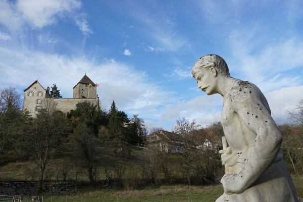 Randonnée idyllique à travers le Churz- et le Langloch jusqu'à Schaffhouse