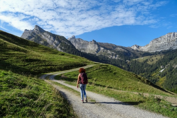 Wanderung zu den roten Quellen im Naturpark Diemtigtal