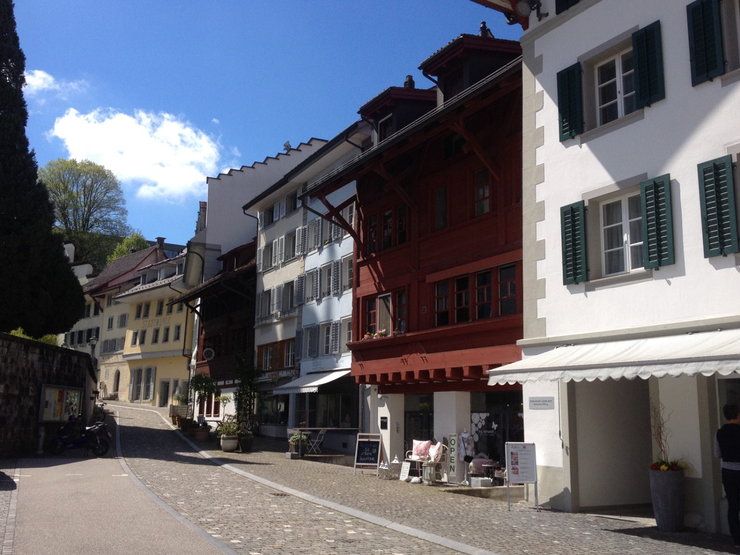 Der Weg führt durch die historische Altstadt von Willisau. Bild: Claudia Peter