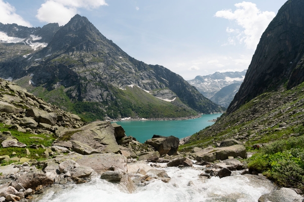 Tout là-haut vers la Gelmerhütte