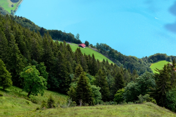 Vue sur trois lacs dans le canton d’Obwald