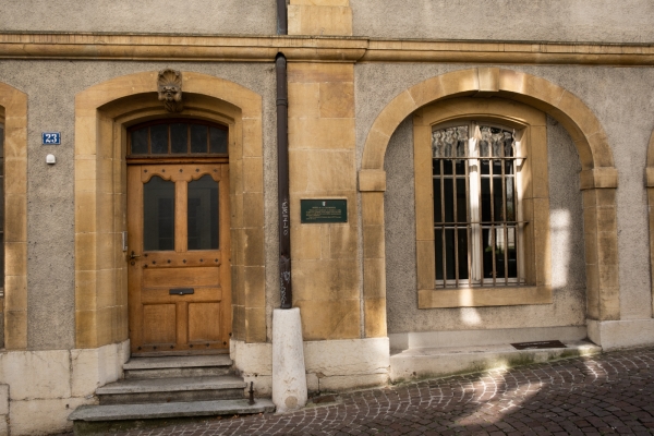 Neuchâtel, la «ville jaune»