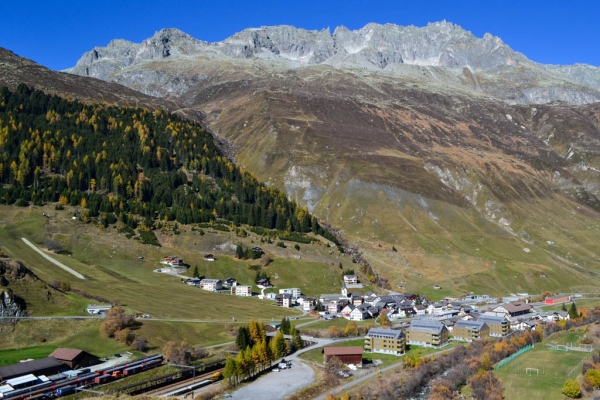 Nel regno dei laghi di montagna TI/UR