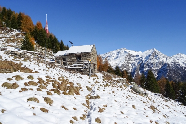 Rundwanderung im Val Malvaglia