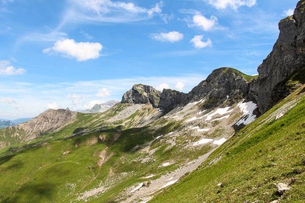 De raides montées au beau milieu d’un paradis fleuri