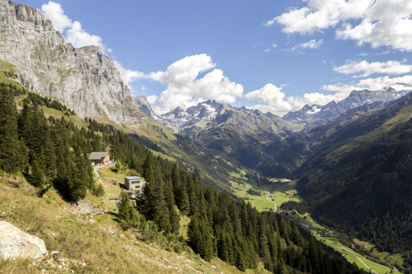 De la vallée de Gadmen à celle du Gental