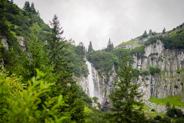 Rund um den Lag da Pigniu in der Surselva