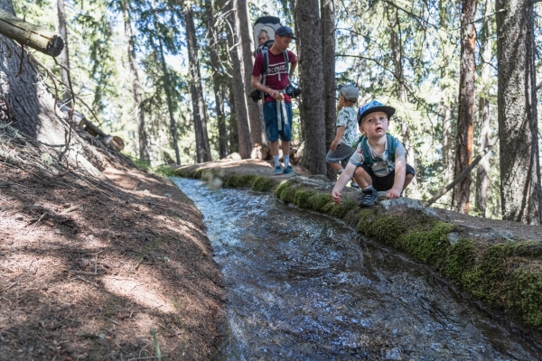 Märchenhafte Suonenwanderung bei Unterbäch