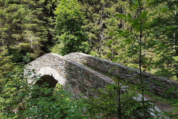 Vieux sentiers de la vallée de Binn