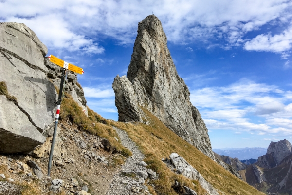 Au-dessus du Seealpsee sur le Säntis (AI)