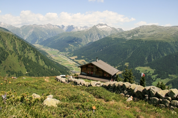 Zur Galmihornhütte im Goms