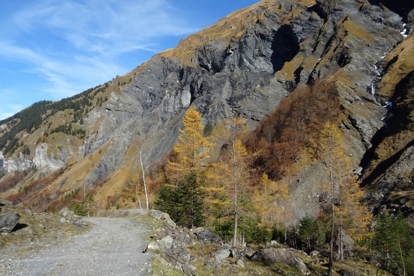 Vers le cirque de cascades de Batöni