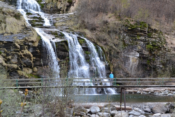 Zur Cascata Piumogna