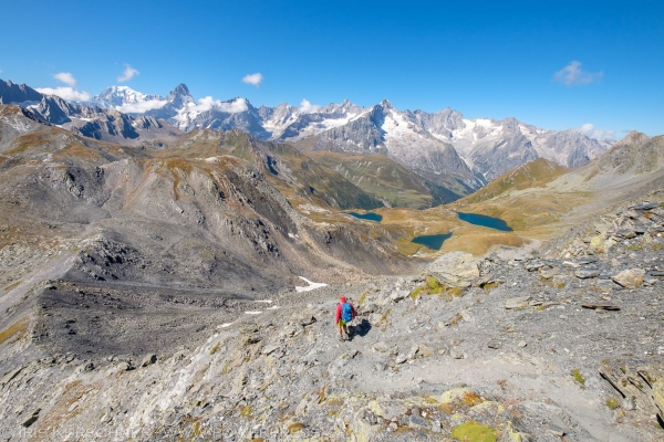 Alpine, geschichtsträchtige Wanderung beim Grossen St. Bernhard