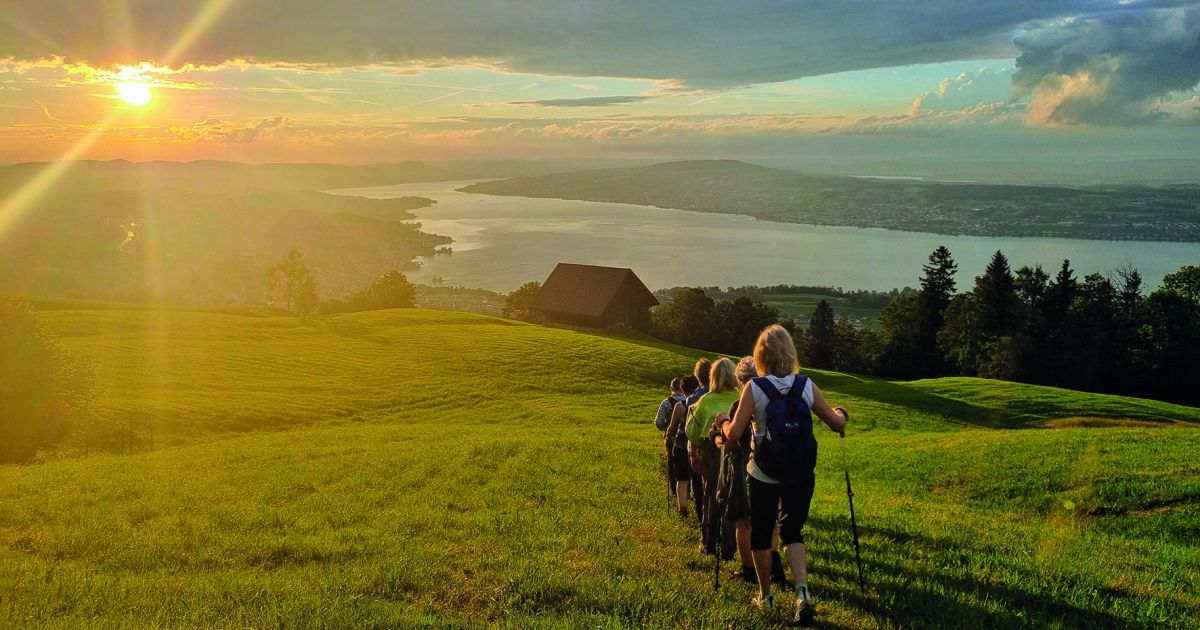 Sonnenuntergang Auf Dem Etzel Schweizer Wandernach