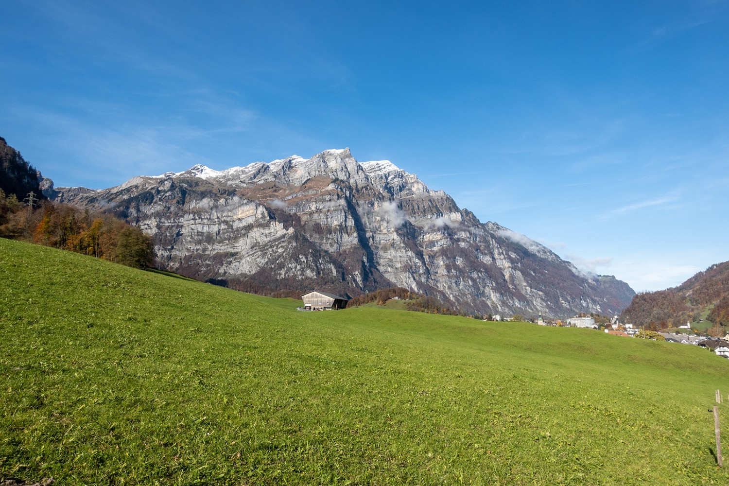 Vue sur le Rautispitz dans la région de Leimen.