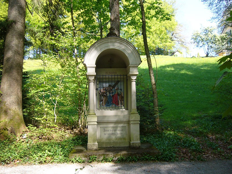 Calvaire sur le chemin de croix proche du site de Maria Bildstein. Photo: Werner Nef