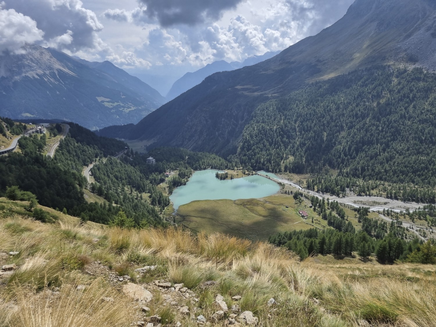 Plus le sommet approche, plus la forme de cœur du Lagh da Palü dévoile sa beauté. Photo: Nathalie Stöckli