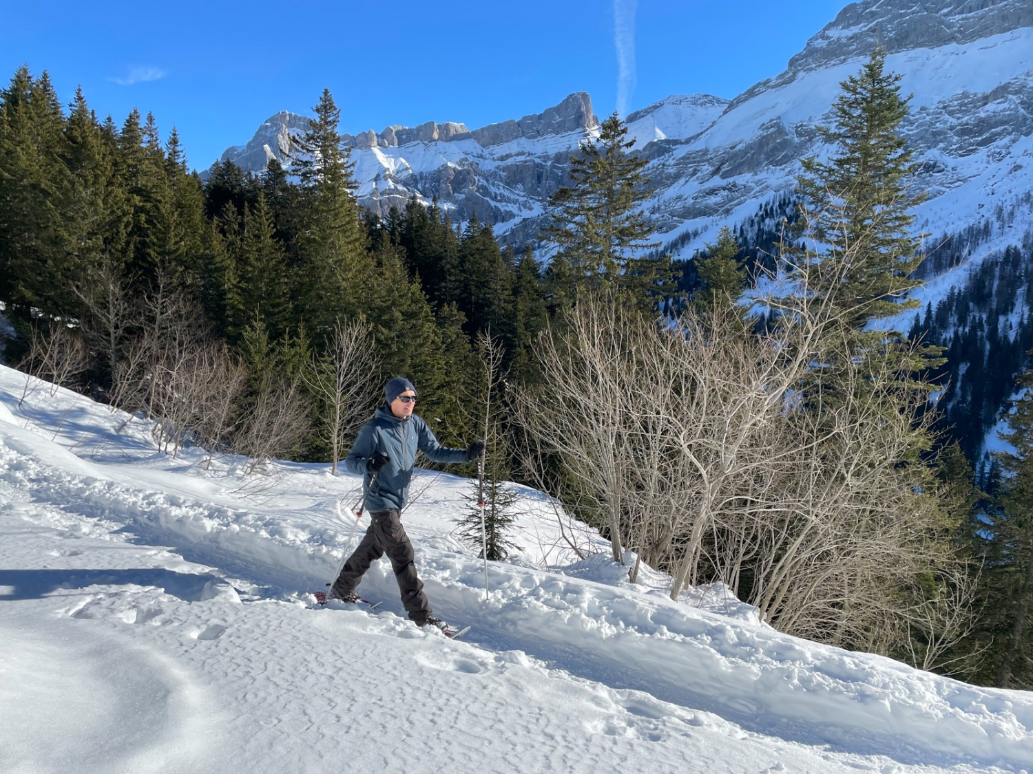 On monte jusqu’au Rard dans un paysage magnifique.