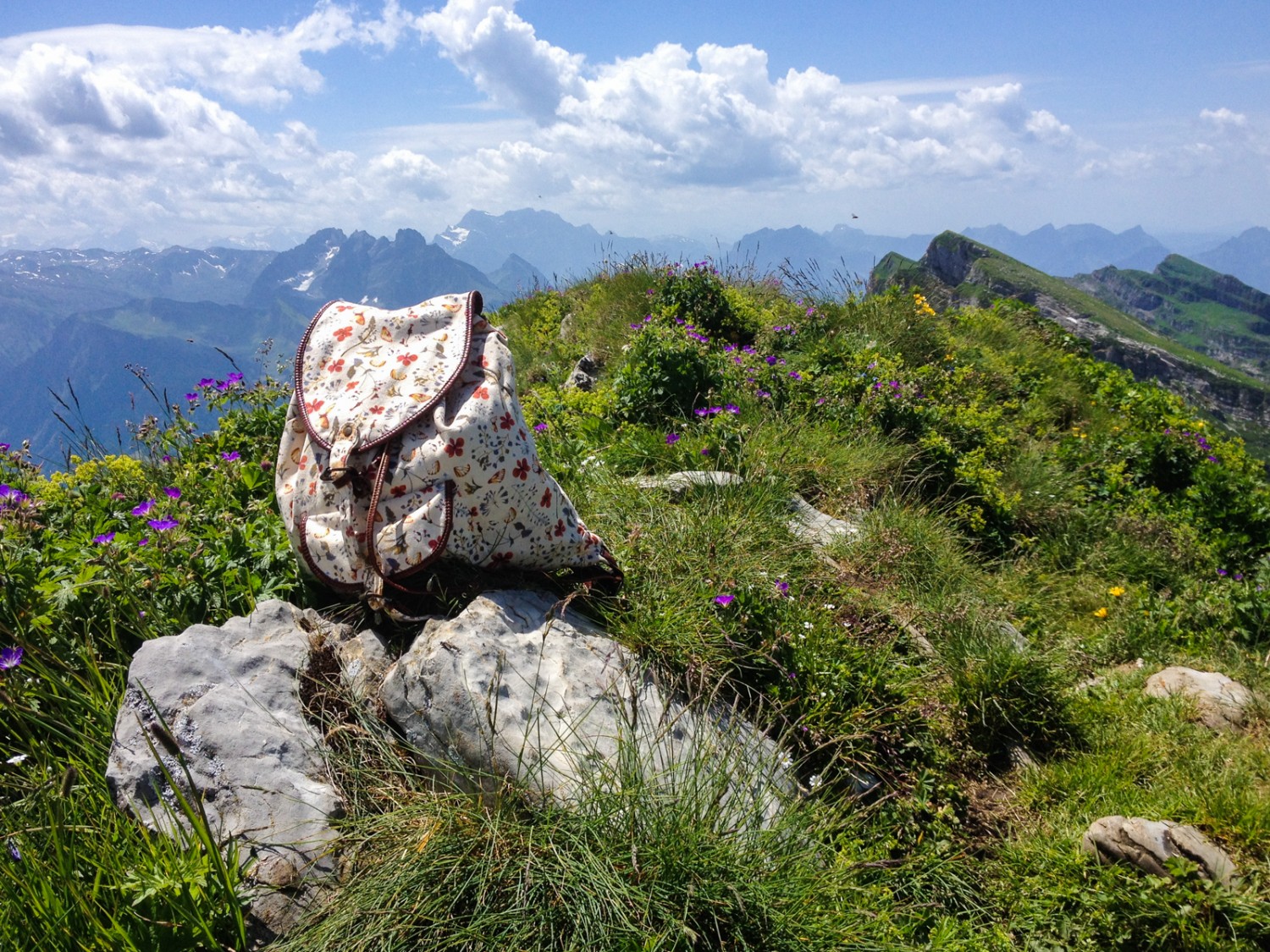 Au sommet du Selun. Photo: Claudia Peter