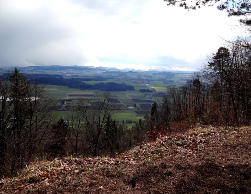 Südlich von Thundorf: schönes Panorama von einer Krete aus.