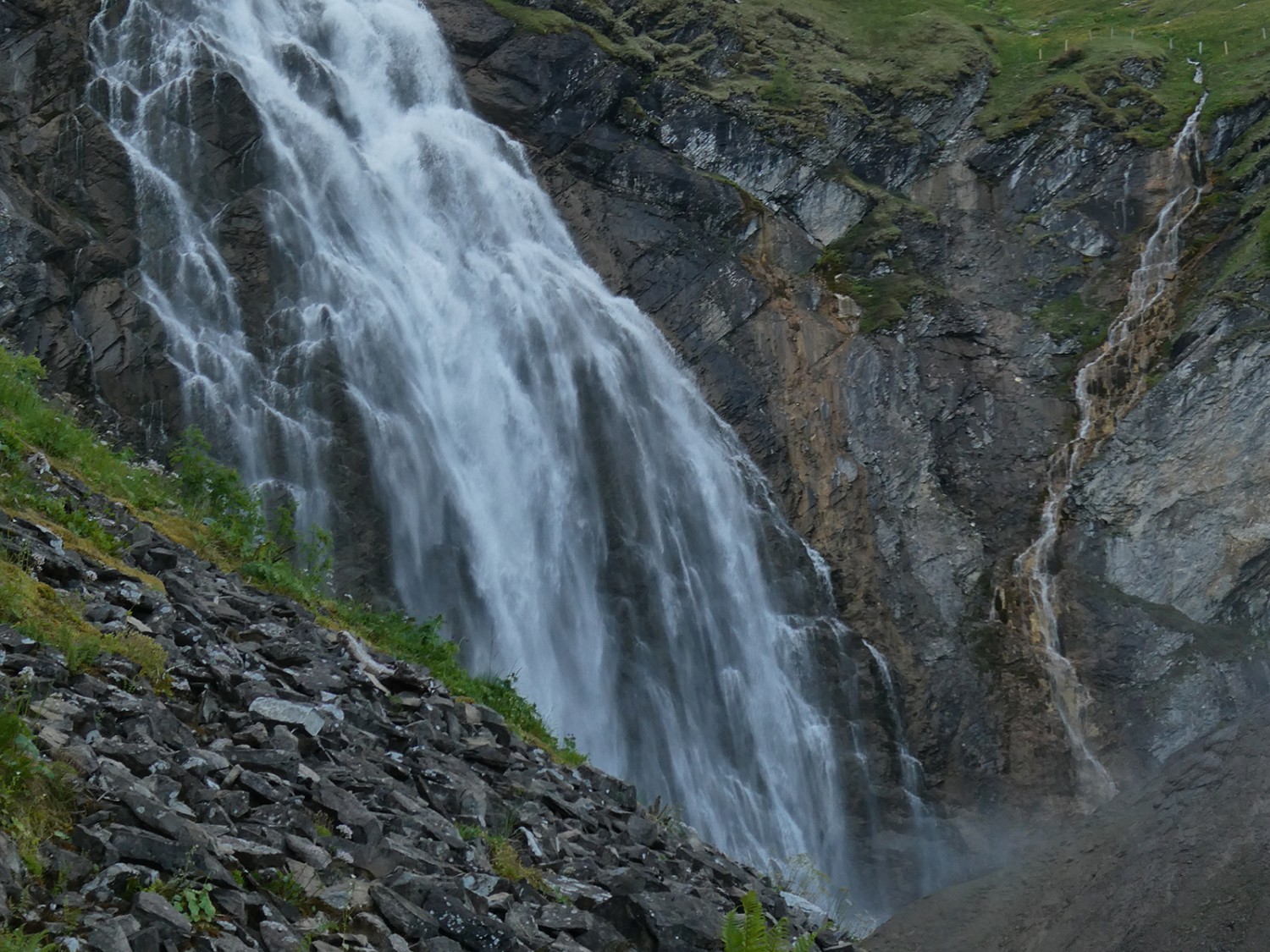 Höhepunkt der Wanderung sind die Entschligefälle.