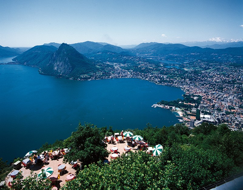 Blick vom Monte Brè auf Lugano.Bild: swiss-image.ch