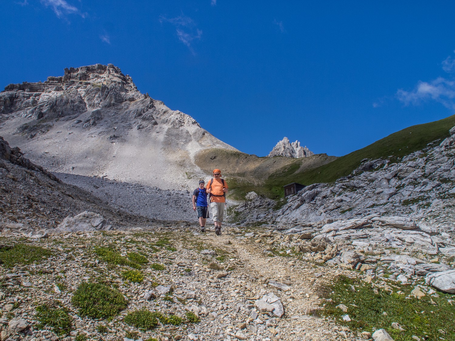 Der Weg zur Schlucht führt über die Farcletta digl Lai Pintg. Bilder: Barbara Graber