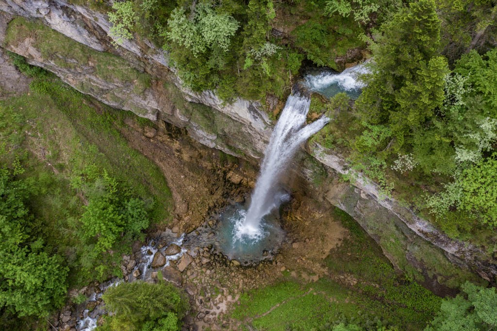 La chute du Leuenfall vue d’en haut. 