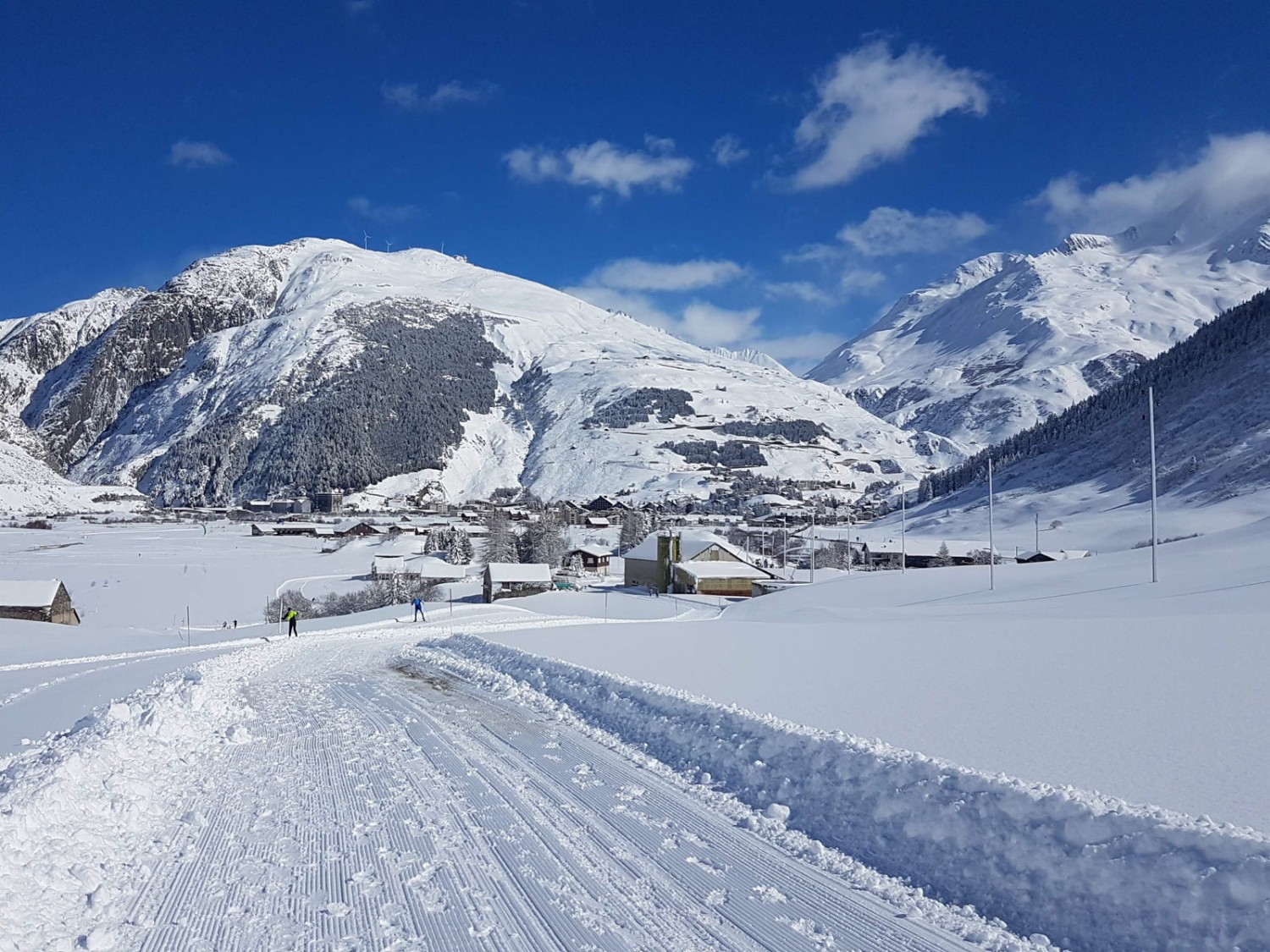 Blick zurück nach Andermatt. Bild: Laura Riedi