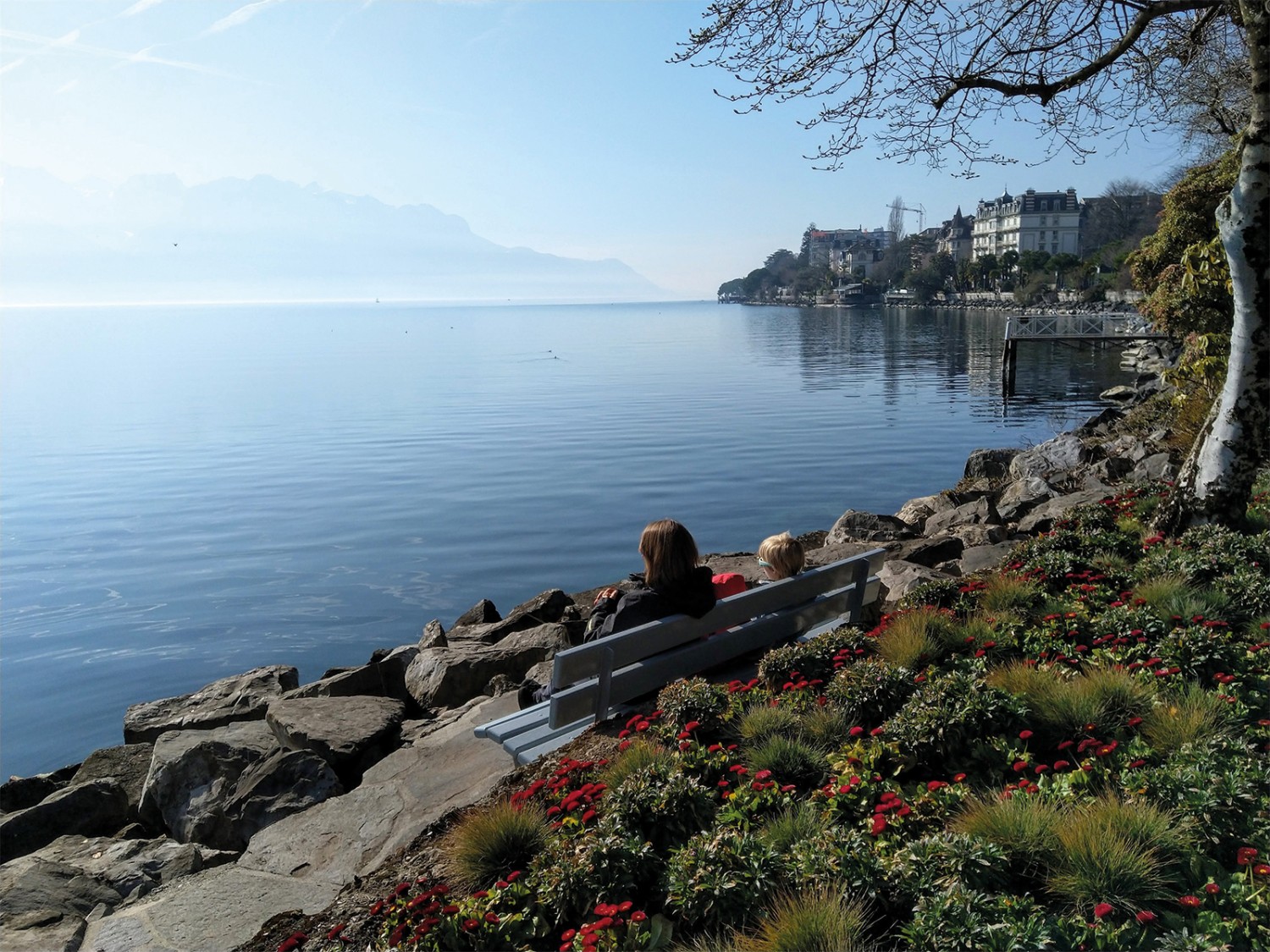 Am Ufer des Lac Léman. Bild: Peter Donker